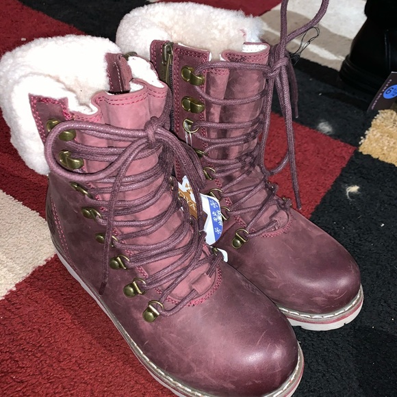 Royal Canadian winter boots - Picture 3 of 5